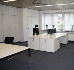 Minitrennwand_Chefzimmer_chef.jpg